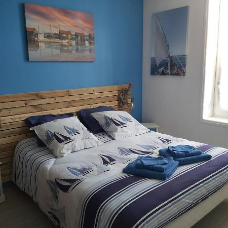 Bed and Breakfast "Chez Nat" Chaillevette Екстер'єр фото